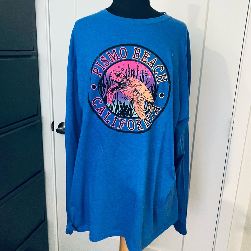Blue sea Turtle Pismo Beach Graphic Long Sleeve Shirt